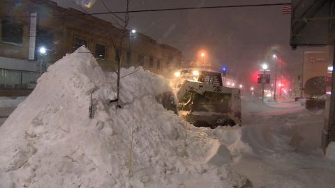 Heavy snow to bombard hundreds of thousands in Northeast this weekend as South recovers from lethal tornadoes