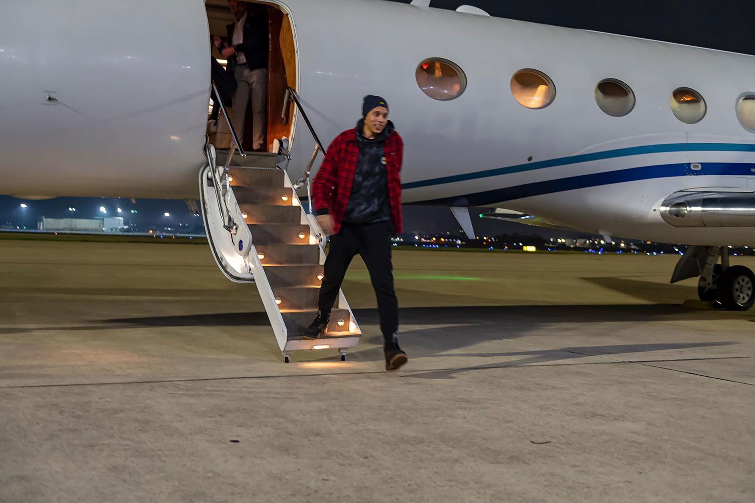 Griner arrives in San Antonio after being released from Russian custody.