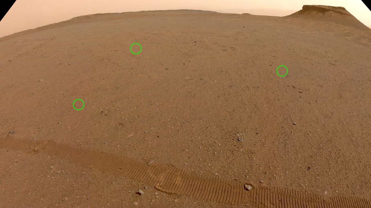 The green circles indicate the locations of several drop sites for samples on Mars.
