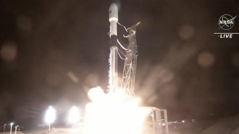 Le satellite SWOT a été lancé depuis la Californie tôt vendredi matin. 