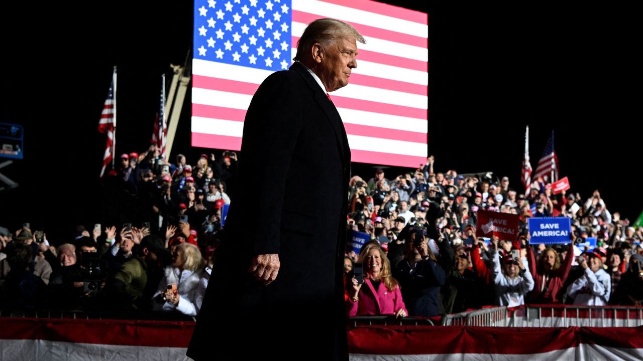 Former U.S. President Donald Trump attends a rally to support Republican candidates ahead of midterm elections, in Dayton, Ohio, U.S. November 7, 2022.  