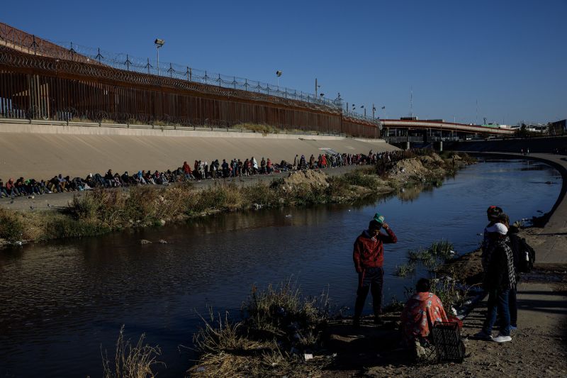 Title 42: Migrants In El Paso Face Uncertainty After After Supreme ...