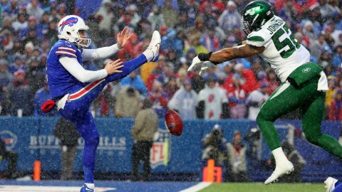 The Bills defeated the New York Jets 20-12 in icy conditions at Highmark Stadium in Buffalo on Sunday.