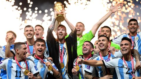 Botterill also took this image of the trophy where Messi wears a black and gold bisht - a traditional garment worn in the region for special events and celebrations.