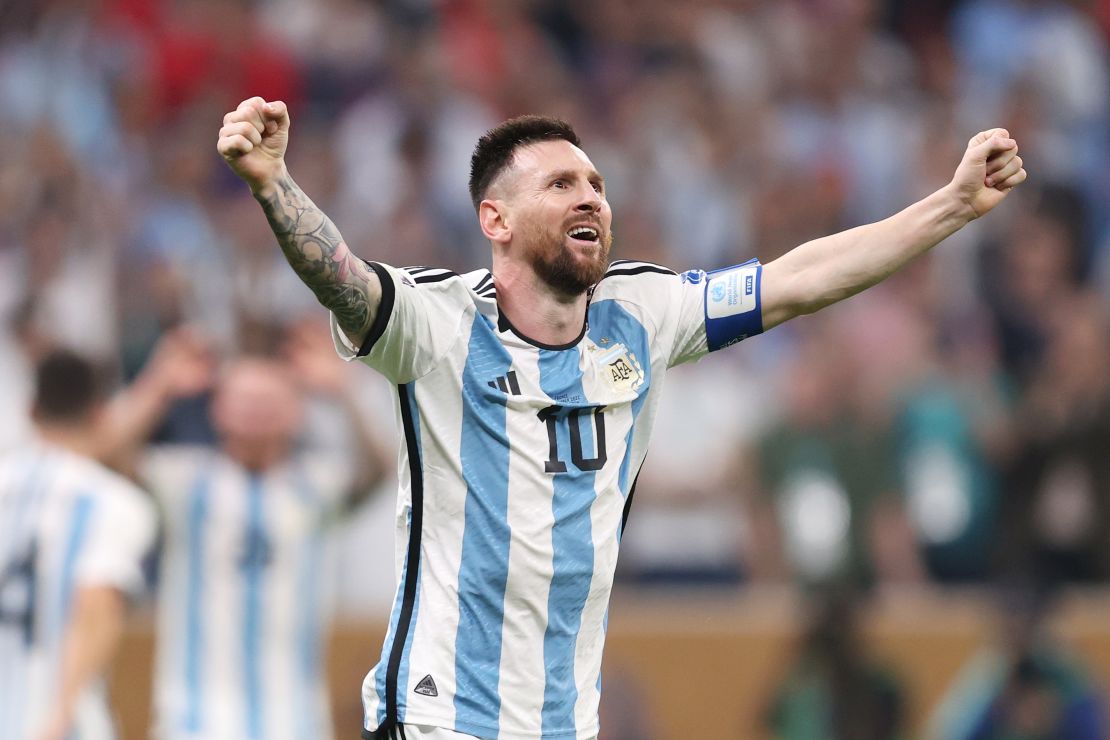 Messi celebrates after scoring in extra time. 