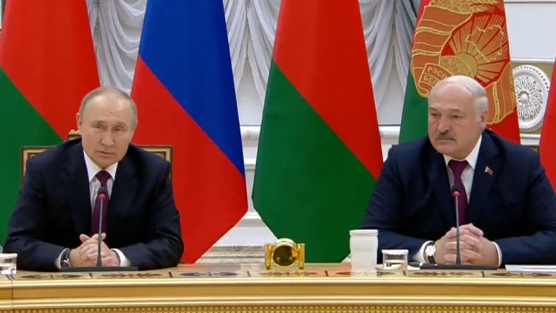 Video: Vladimir Putin's visit to Belarus shrouded in mystery | CNN