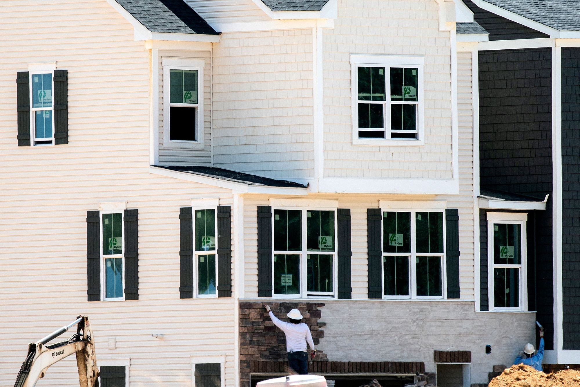 New home construction jumps, raising hopes for better housing market