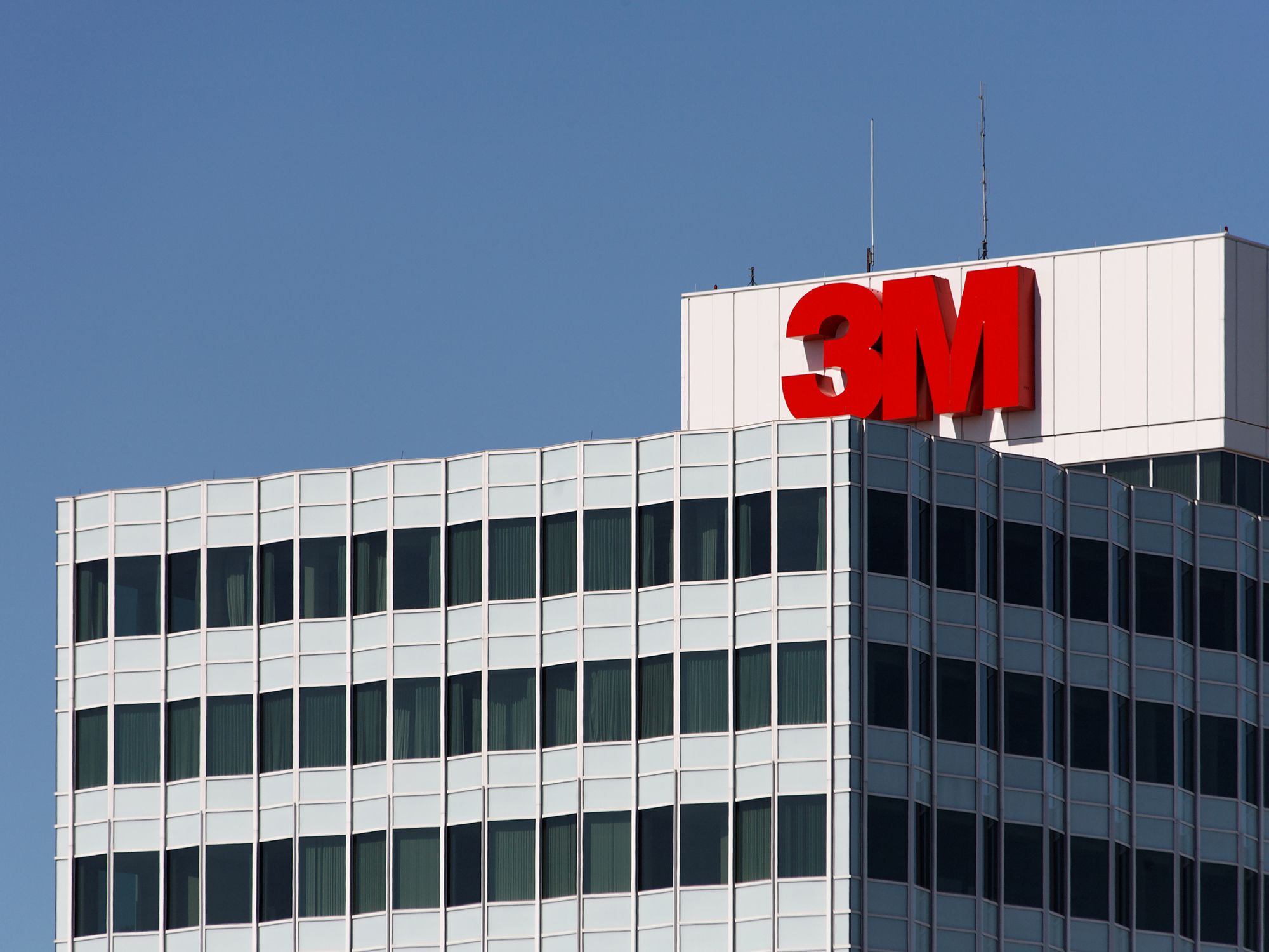 3M Knew About the Harms of PFOA and PFOS