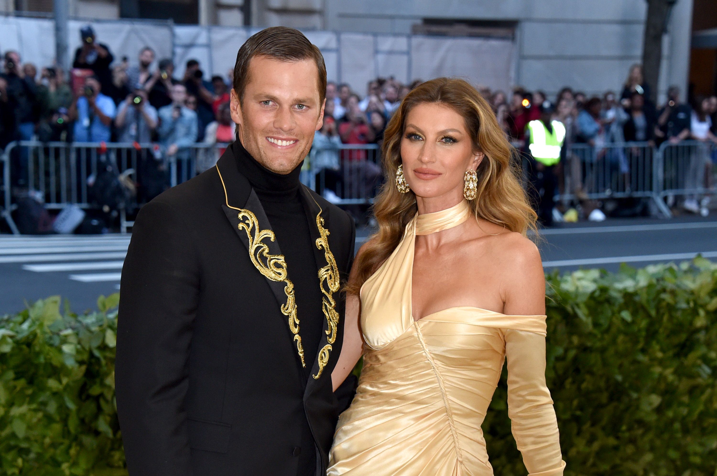 Gisele Bündchen and Tom Brady are 'living separately,' source tells CNN