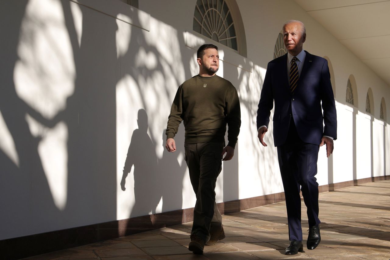 Biden and Zelensky walk down the Colonnade of the White House as they make their way to the Oval Office.