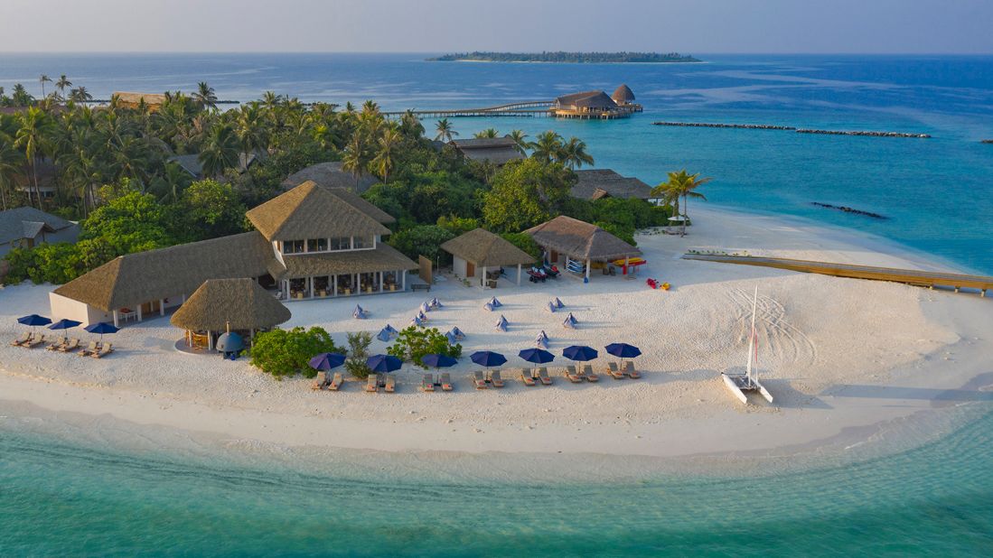 <strong>Emerald Faarufushi Resort & Spa, Maldives: </strong>Guests can choose from 38 castaway-chic beach villas or 42 equally luxurious overwater villas.