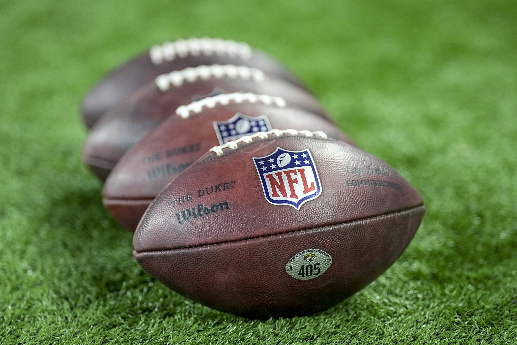 Disney, Apple and  all bid for NFL Sunday Ticket rights