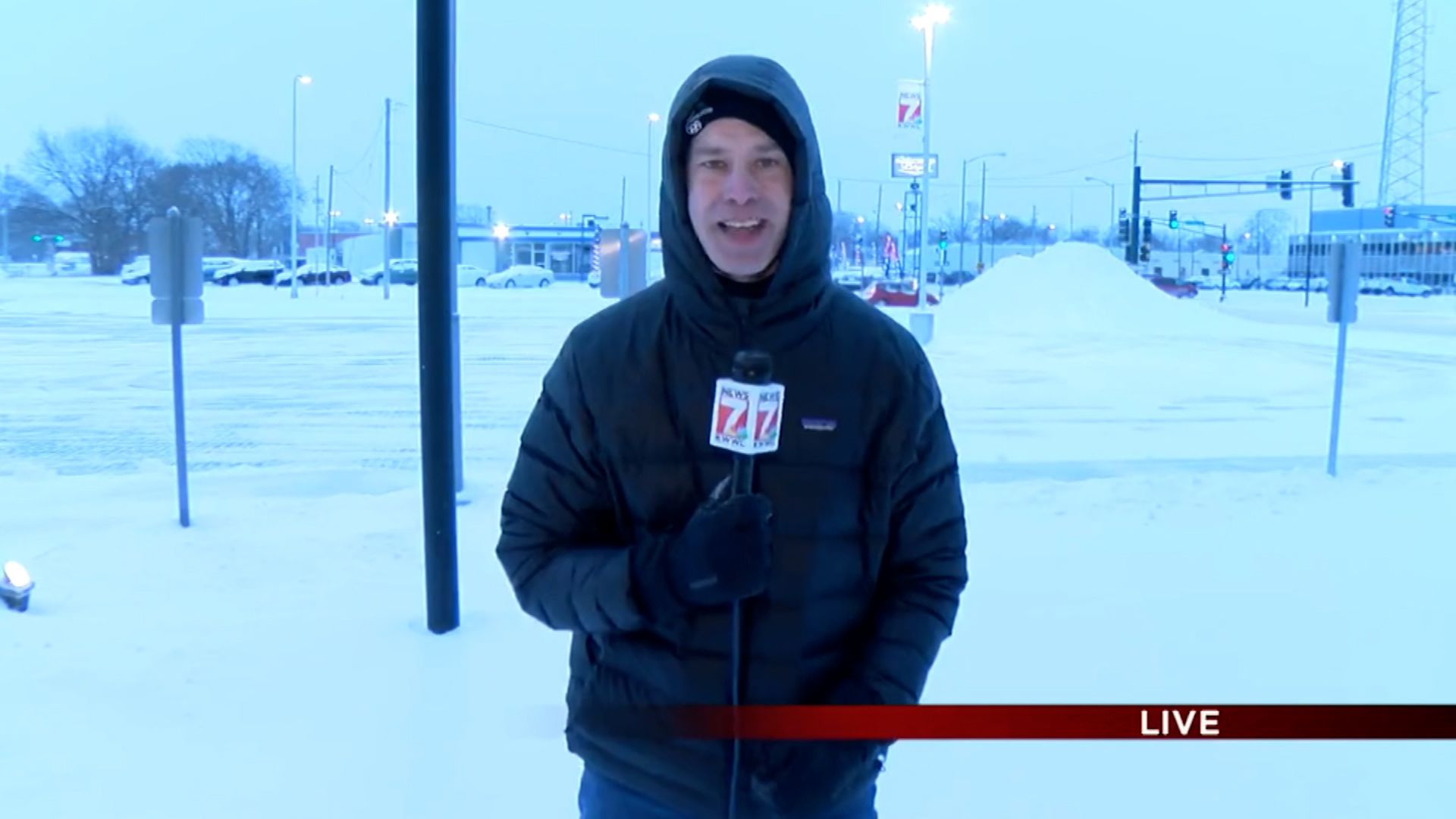Iowa sports reporter goes viral after complaining about weather coverage |  CNN