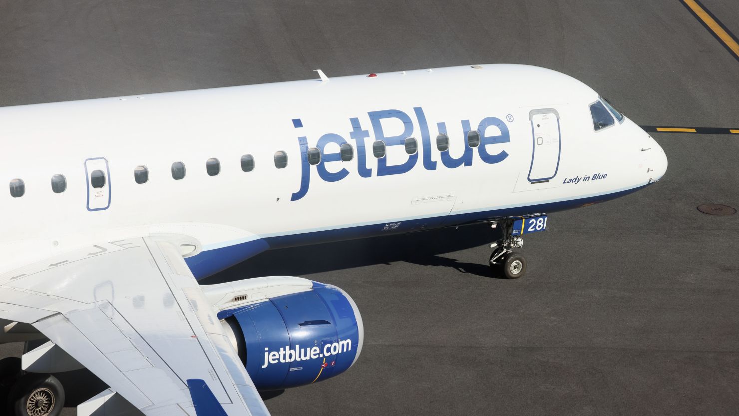 American Airlines and JetBlue have to break up their partnership, court  rules