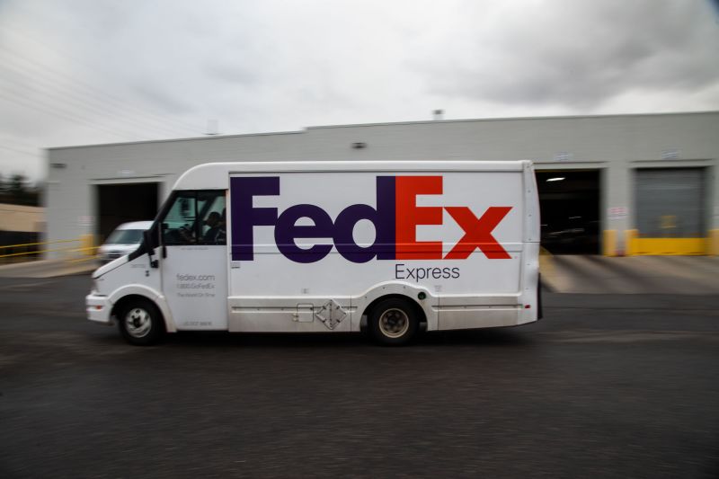 UPS and FedEx delays continue as winter weather pounds America - Todaynewsz