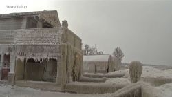 winter storm houses
