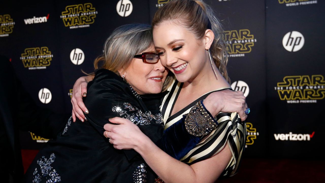 Carrie Fisher (L) and Billie Lourd in 2015.