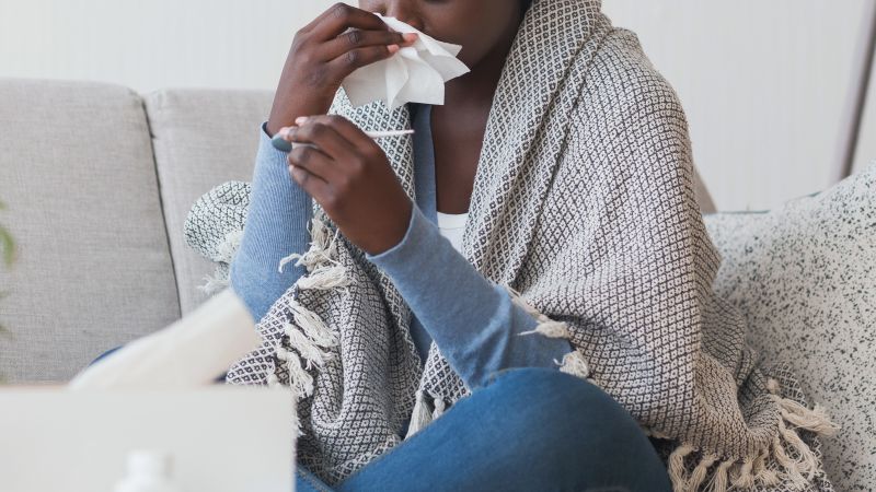 A atividade da gripe atingiu o pico sem pico de casos pós-feriado, mas a temporada de vírus respiratórios ainda está em pleno andamento