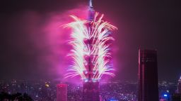 TAIPEI, TAIWAN - JANUARY 1: Fireworks light up the Taiwan skyline and Taipei 101 during New Years Eve celebrations just after midnight on January 1, 2018 in Taipei, Taiwan. (Photo by Billy H.C. Kwok/Getty Images)
