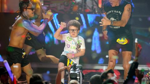 Cahill performed with LMFAO at the 2011 American Music Awards.