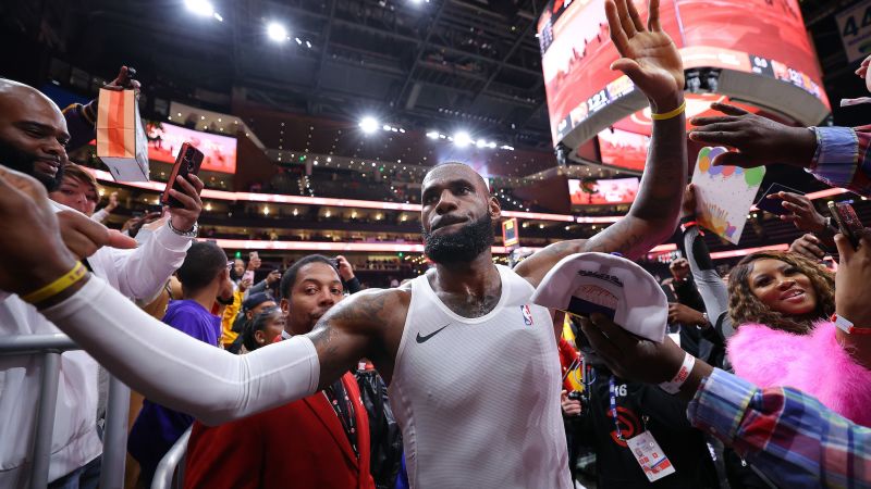 LeBron James scores season-high 47 points on 38th birthday | CNN