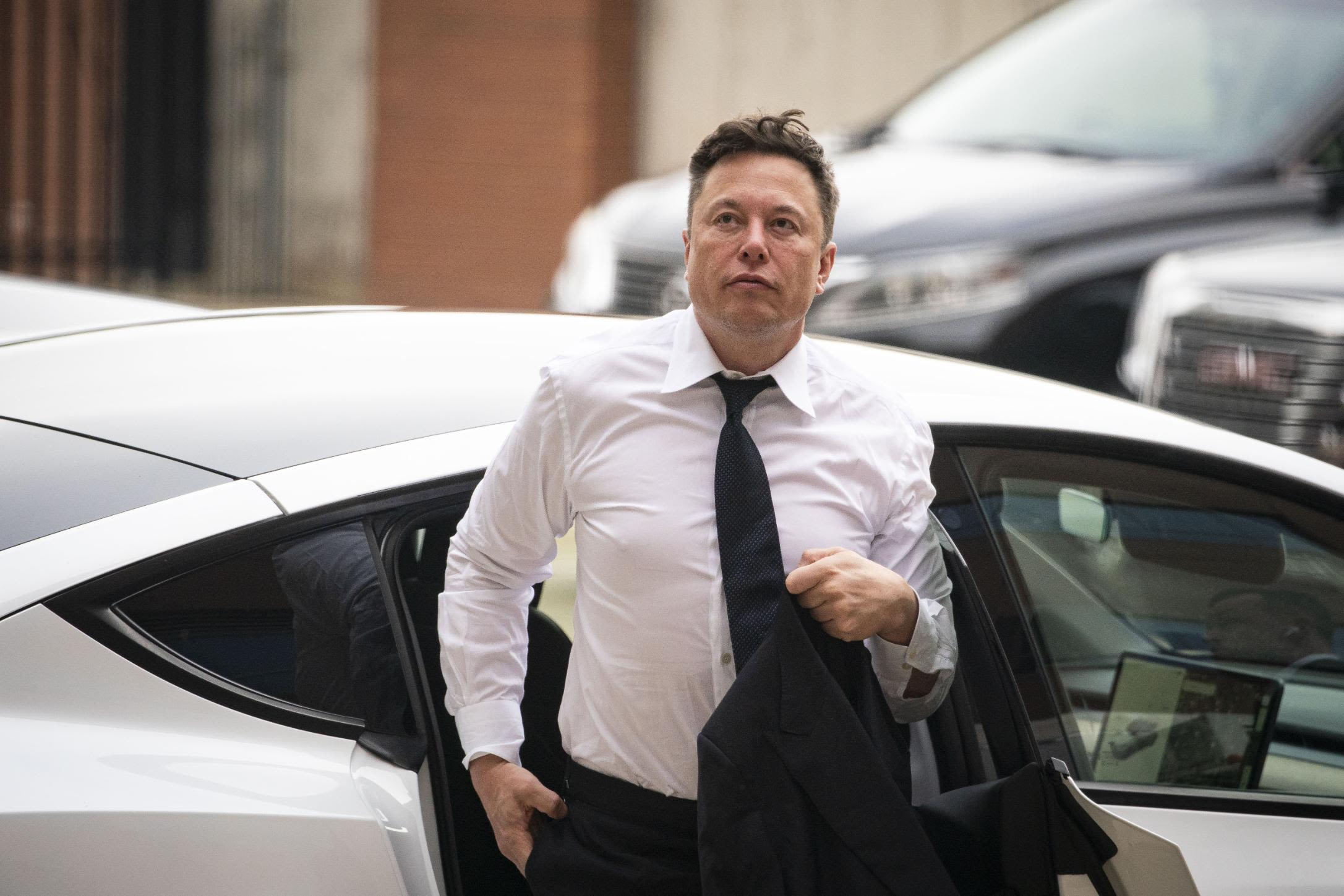 Elon Musk, World's Richest Person, is Busy Rick-rolling the