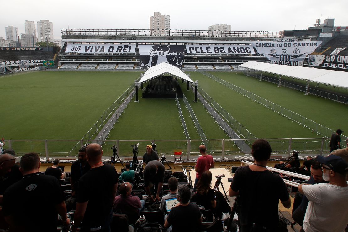 Brazilians bid final farewell to Pelé with 24-hour wake and coffin