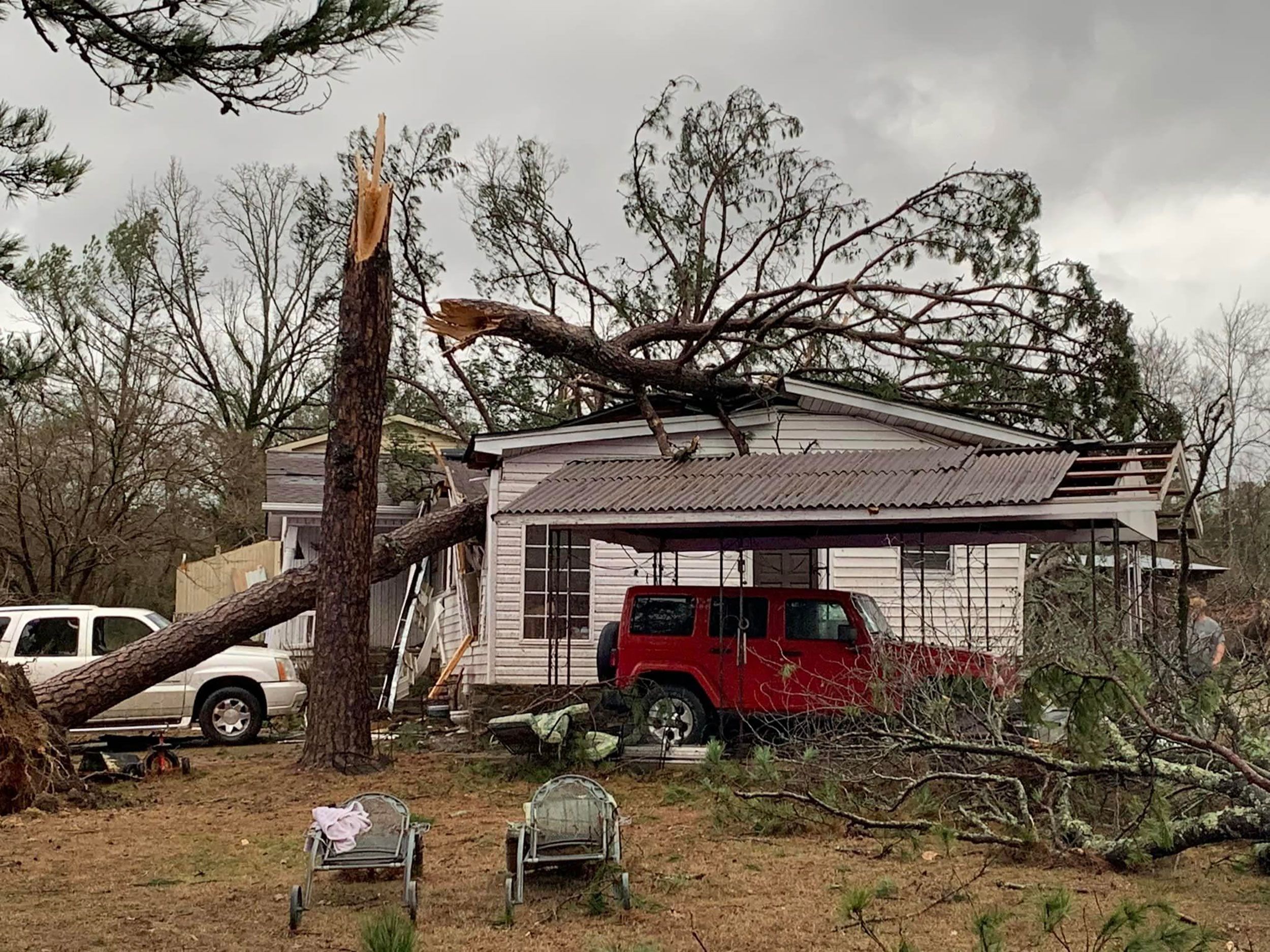 Hurricane-force wind gusts blow through California as part of the 'bomb  cyclone' hitting the coast