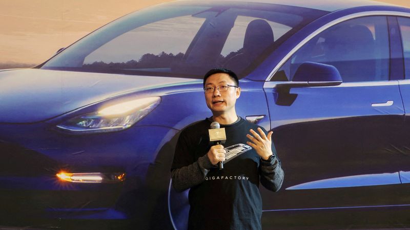 Read more about the article Tom Zhu: China boss is now highest-profile Tesla executive after Elon Musk – CNN