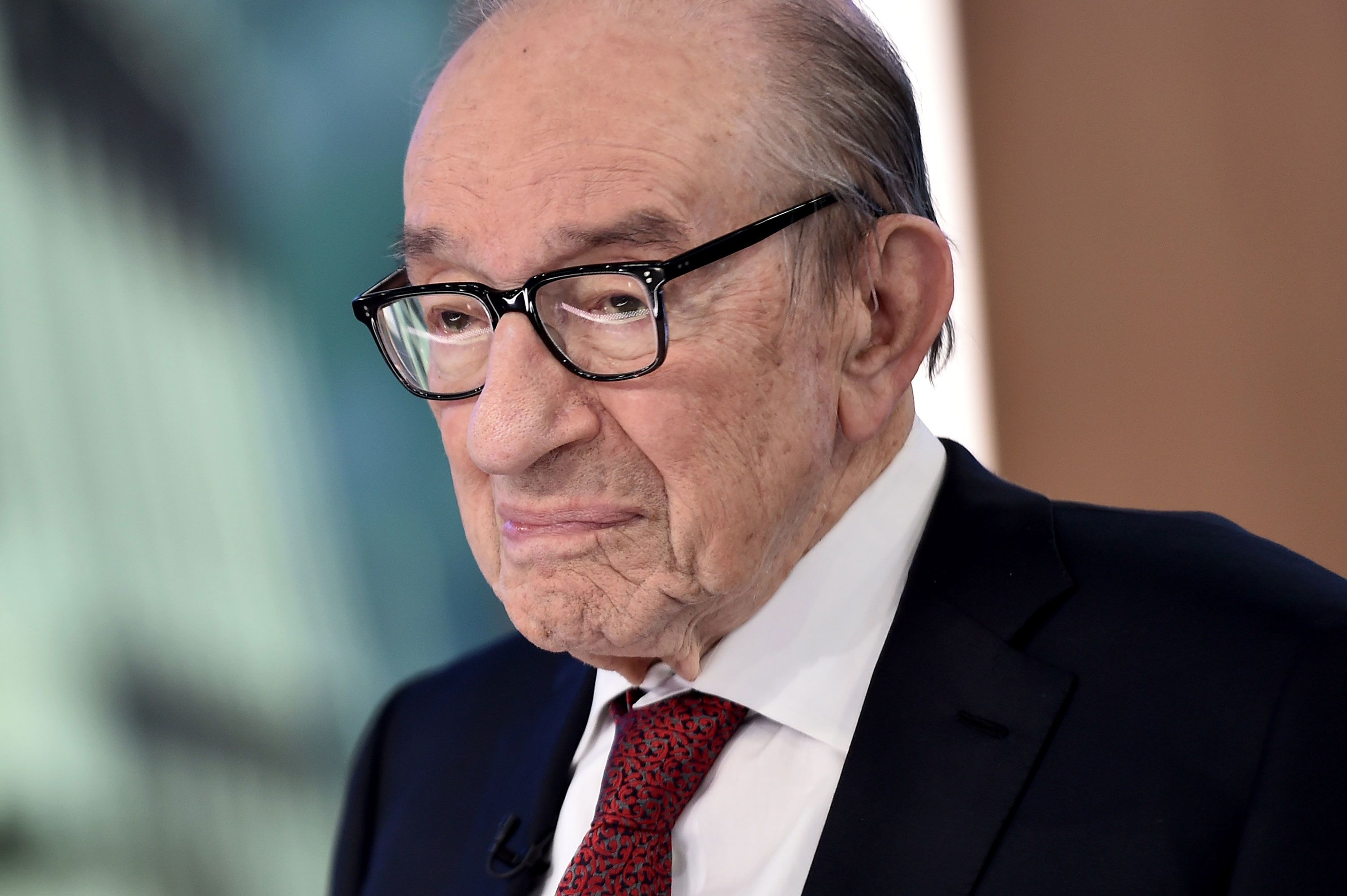 Alan Greenspan says US recession is likely | CNN Business