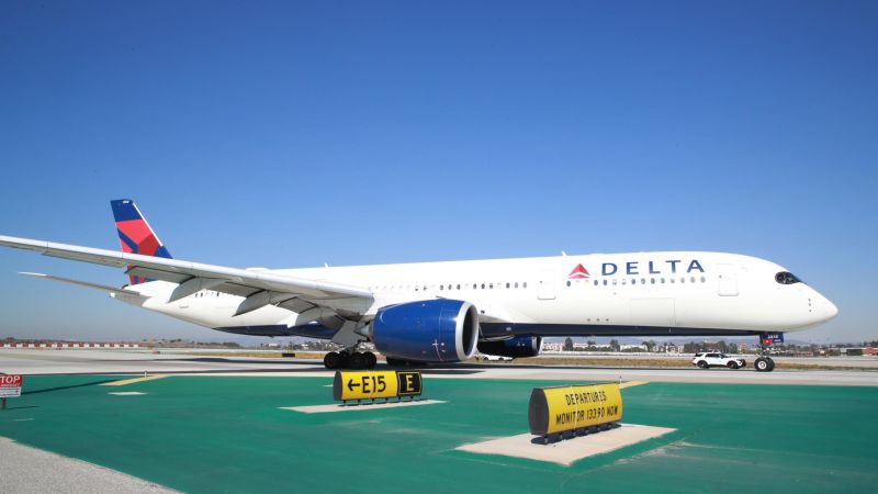 Read more about the article Delta Air Lines is rolling out free Wi-Fi – CNN
