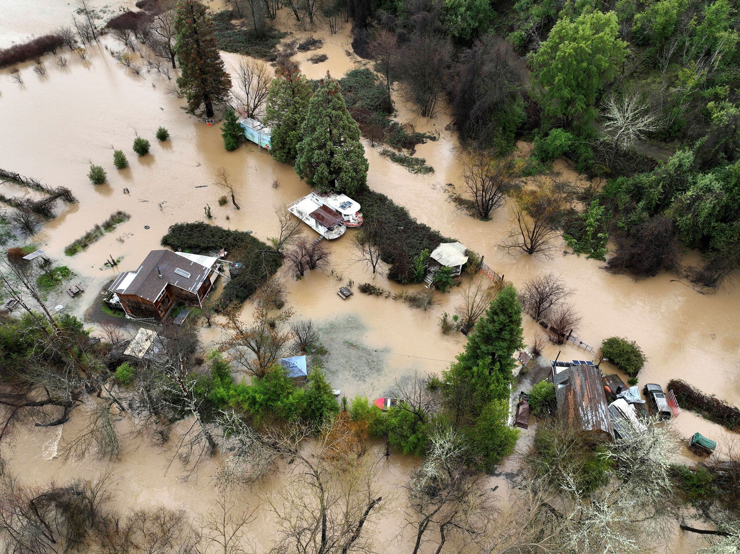 Hurricane-force wind gusts blow through California as part of the 'bomb  cyclone' hitting the coast