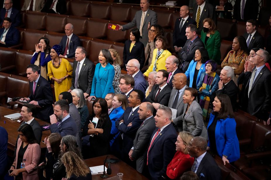 Democrats yell "no" in unison to Thursday's motion to adjourn.