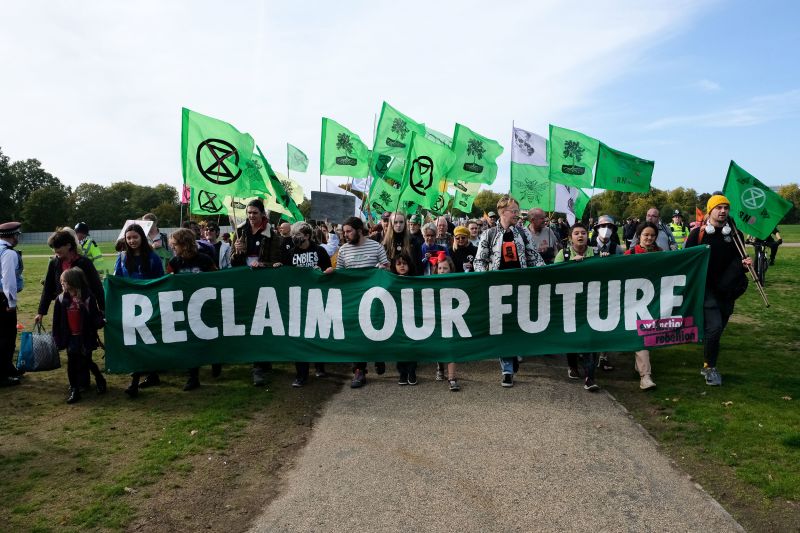 A Group Best Known For Its Disruptive Climate Protests Is Hitting Pause ...