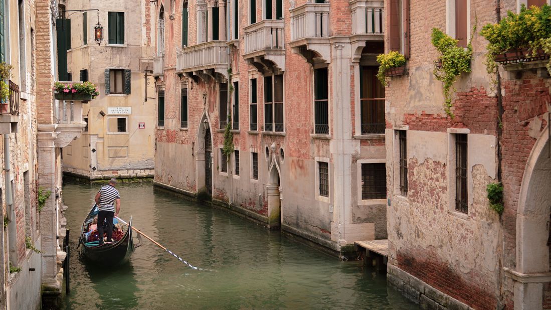 <strong>Man power: </strong>They continued to Venice where they found the greenest form of transport of all: gondolas.