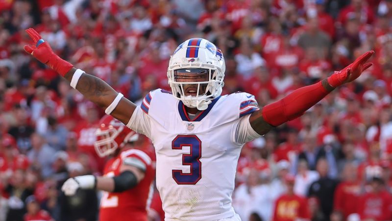 Bills safety Damar Hamlin tweets his thanks after he moves from Cincinnati to Buffalo hospital 7 days after collapse – CNN