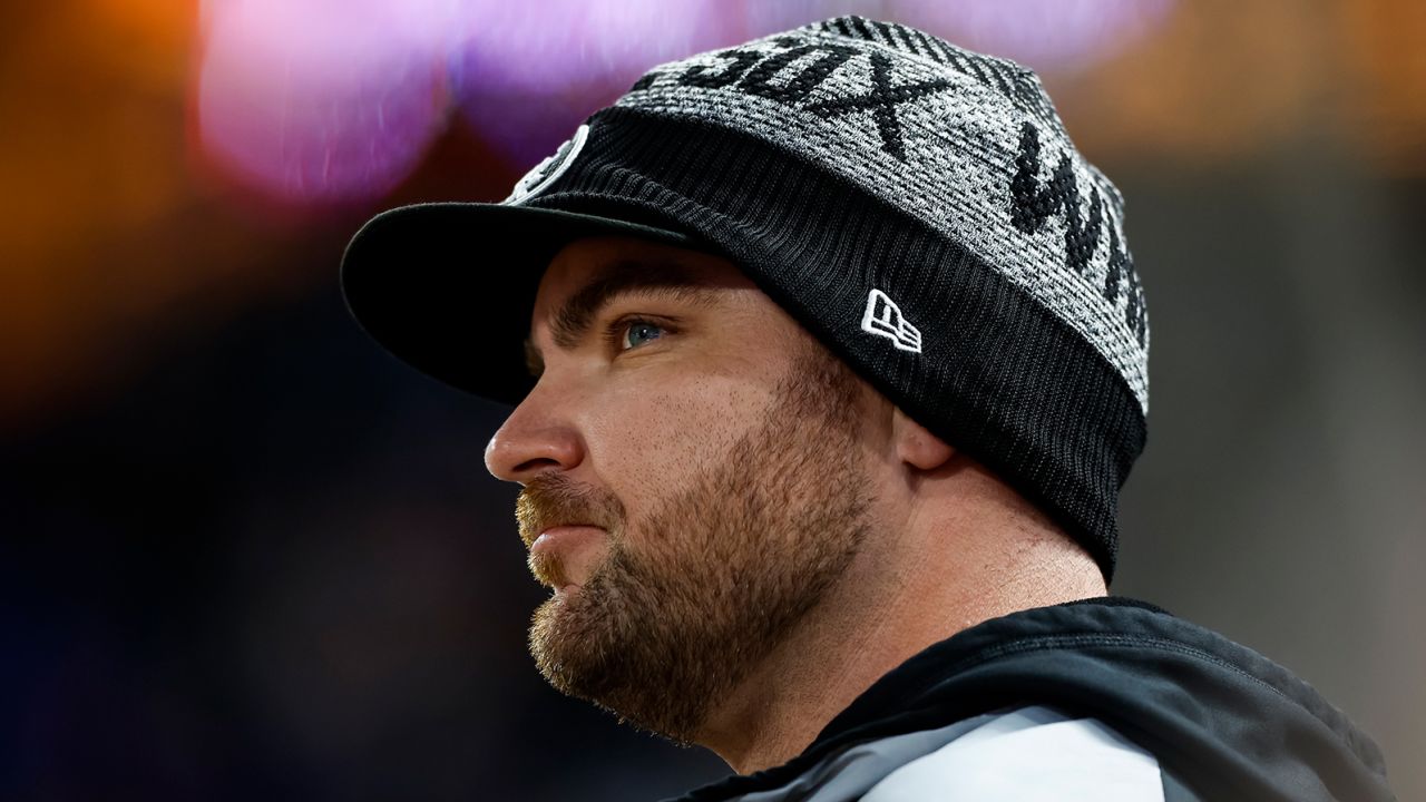 Liam Hendriks of the Chicago White Sox looks on against the Minnesota Twins in the fifth inning of the game at Target Field during September 2022 in Minneapolis, Minnesota. 