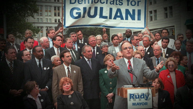 ‘Nasty’: That’s how experts describe Giuliani’s relationship with the press | CNN Politics