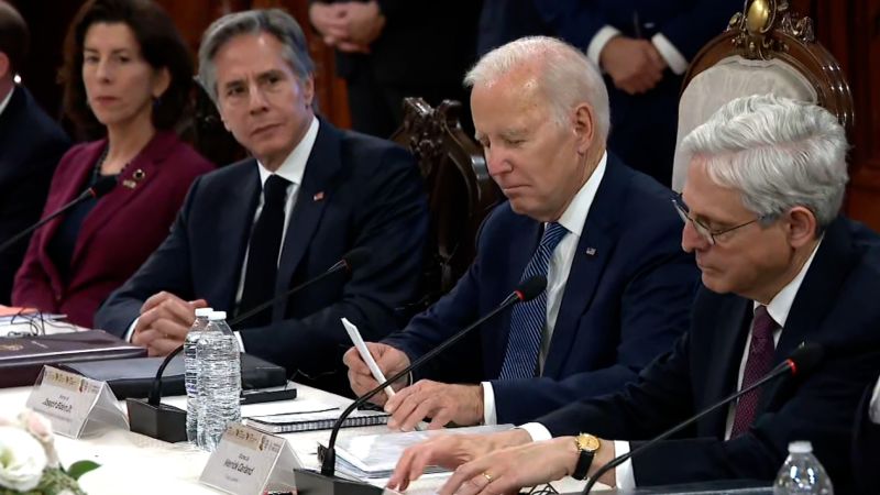 Video: Watch how Biden reacted to reporter questions on classified documents | CNN Politics