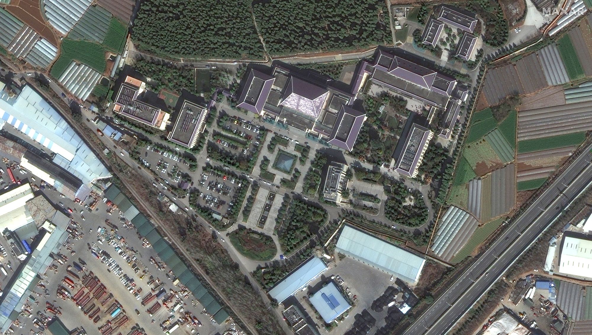 China: Satellite images capture crowding at crematoriums and funeral homes  as Covid surge continues | CNN