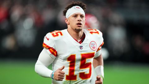 Mahomes runs disconnected  the tract  against the Las Vegas Raiders past  week. 