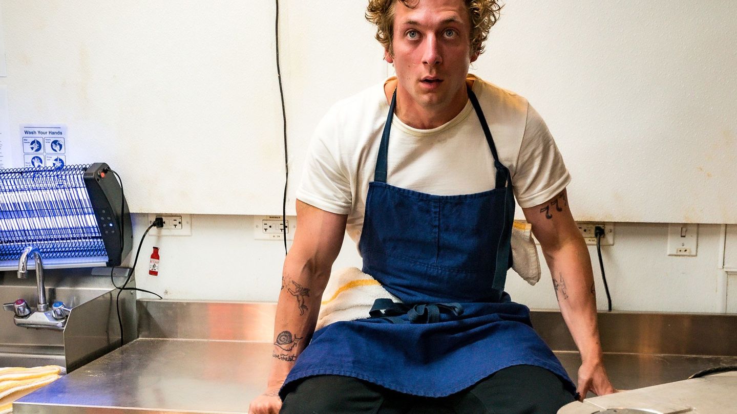 FX's THE BEAR "System" (Airs Thursday, June 23) Pictured: Jeremy Allen White as Carmen 'Carmy' Berzatto.