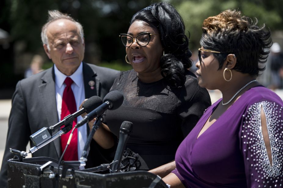 <a href="http://www.cnn.com/2023/01/10/politics/lynette-hardaway-diamond-and-silk-death/index.html" target="_blank">Lynette Hardaway</a>, a prominent conservative social media personality and member of the duo Diamond & Silk, died at the age 51, a post on the pair's Facebook account announced on January 9. 