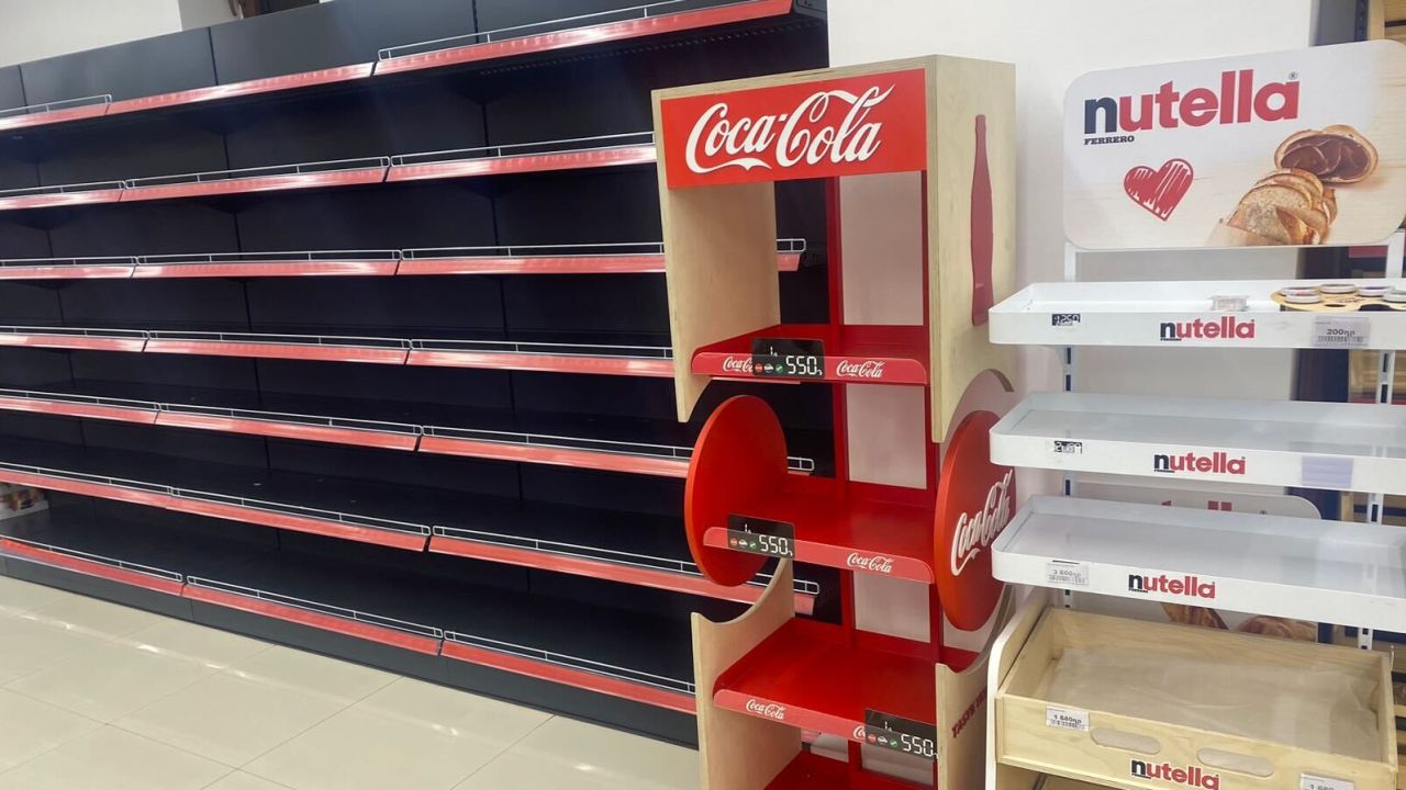 Food has almost disappeared from the shelves of supermarkets, locals say, prompting Nagorno-Karabakh officials to roll out a food rationing system. (Photo courtesy of Siranush Sargsyan) 