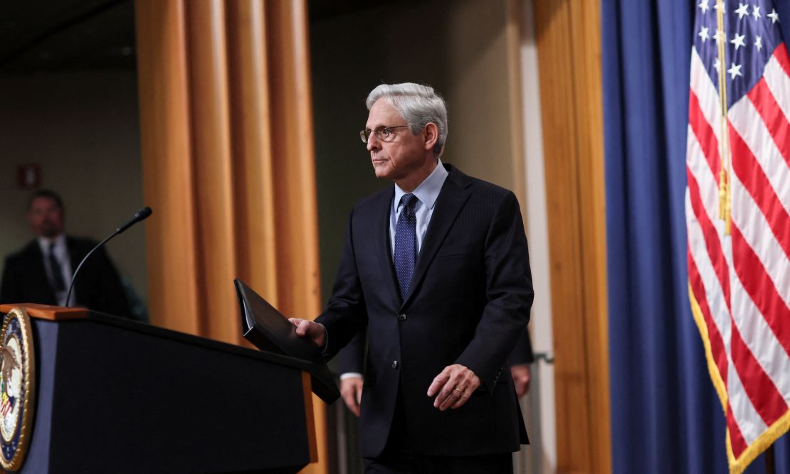 U.S. Attorney General Merrick Garland arrives to announce that he is appointing a special counsel to investigate President Joe Biden's handling of classified documents from when Biden was Vice President, at the Justice Department in Washington, U.S., January 12, 2023. REUTERS/Leah Millis