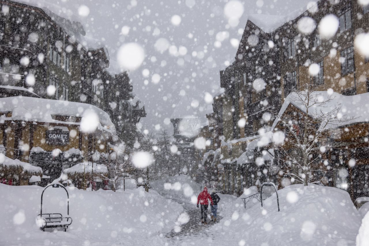 Heavy snow falls in Mammoth Lakes, California, on Monday, January 9.