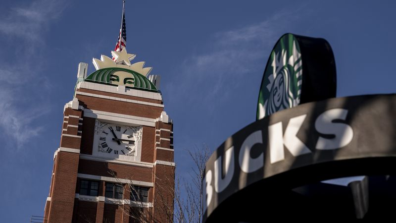 Starbucks tells corporate employees to return to office 3 days a week | CNN Business