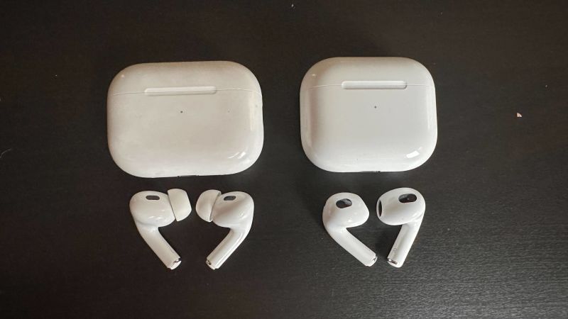 Comparison airpods 2 2025 and airpods pro