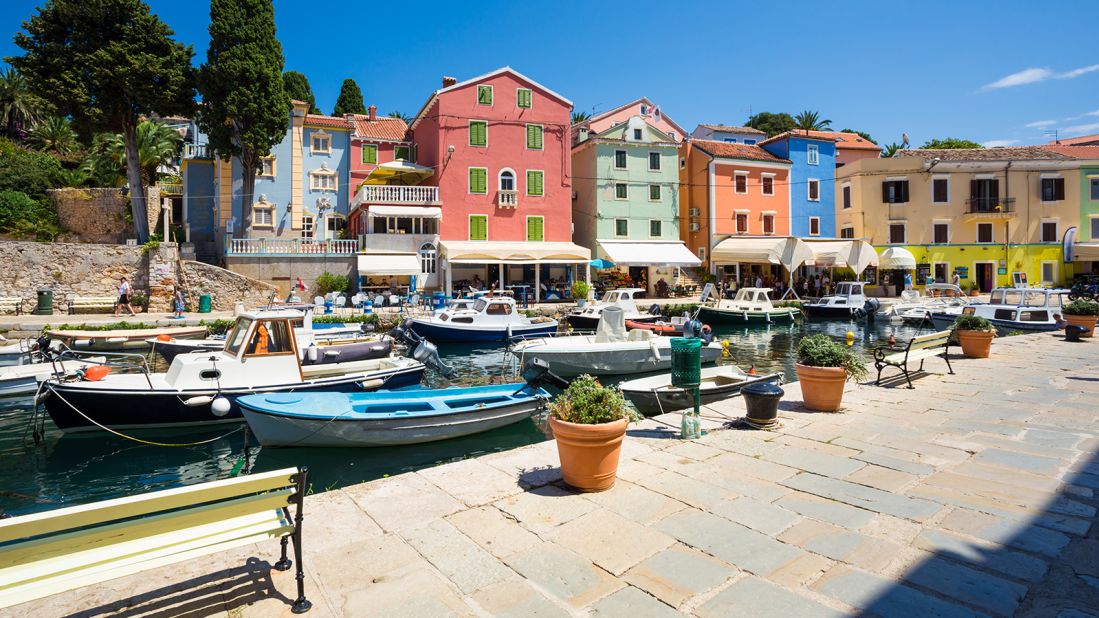 <strong>Lookalikes: </strong>Veli Lošinj's brightly colored houses resemble those on the Venetian island of Burano.