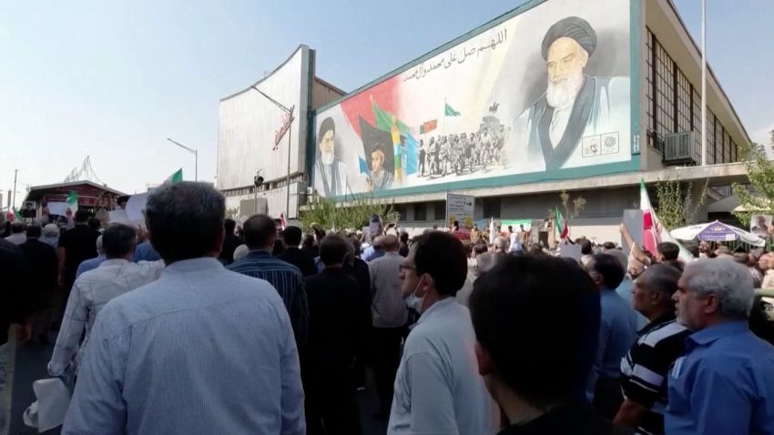 iran protests hardliners